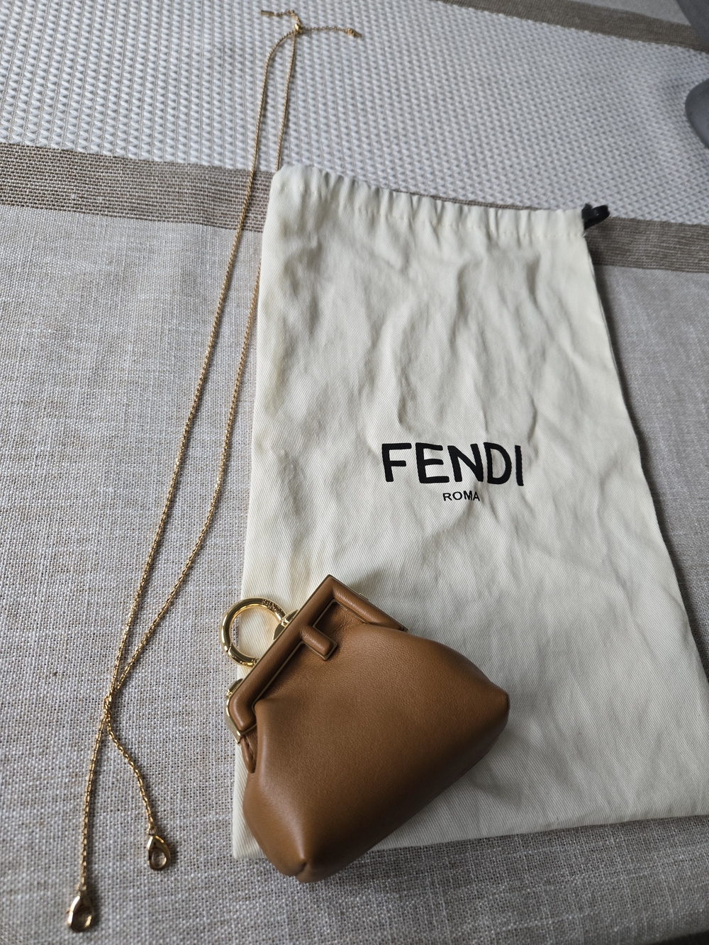 FENDI NANO WITH CHAIN - Picture 3 of 11